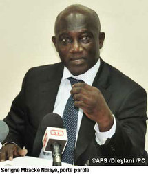 Serigne Mbacké Ndiaye : "Jamais le président Wade ne rendrait le pays ingouvernable" Serigne Mbacké Ndiaye : "Jamais le président Wade ne rendrait le pays ingouvernable"