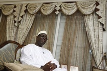 Macky Sall déclare plus d’un milliard mais ses revenus s’élèvent à…300 millions FCFA Macky Sall déclare plus d’un milliard mais ses revenus s’élèvent à…300 millions FCFA