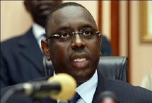 Economies budgétaires : Macky Sall va supprimer 45 directions et agences Economies budgétaires : Macky Sall va supprimer 45 directions et agences
