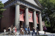 125 étudiants d'Harvard soupçonnés de triche 125 étudiants d'Harvard soupçonnés de triche