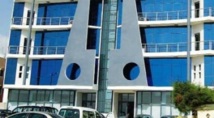 Enième scandale à l'Artp: Des salaires payés à la Présidence, à la Primature et...Le traitement royal de l'Assistante du DG Enième scandale à l'Artp: Des salaires payés à la Présidence, à la Primature et...Le traitement royal de l'Assistante du DG