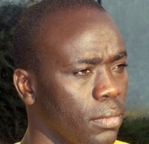 Affaire Yérim Seck : Le père de la victime menace de tuer le journaliste Affaire Yérim Seck : Le père de la victime menace de tuer le journaliste