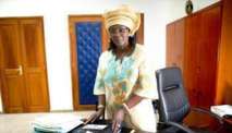 Aminata Tall : "Nous avons découvert des anomalies inouïes" dans l'administration du Sénégal Aminata Tall : "Nous avons découvert des anomalies inouïes" dans l'administration du Sénégal
