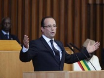 ECOUTEZ. François Hollande efface Sarkozy ECOUTEZ. François Hollande efface Sarkozy