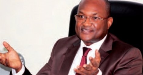 Pour 100 mille francs, un DG menace de mort un ministre