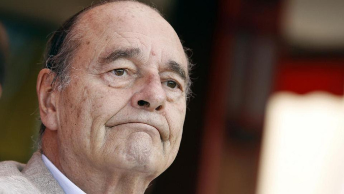 Jacques Chirac hospitalisé pour "une infection pulmonaire"