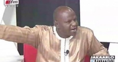 JAKARLO BI PROFESSEUR: IL Y'A DES ÉTUDIANTS ORGANISÉS EN GANGS ARMÉS JUSQU'AUX DENTS À L'UCAD