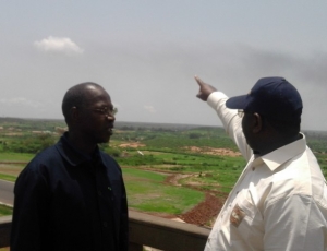 Propos du Chef de L’état Sur le Sénégal qui Marche, Accélère et décolle les sénégalais s’interrogent sur le pays où vit Macky Sall