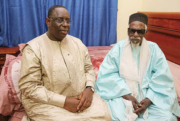 TOUBA - Pose de la première pierre d’un hôpital de niveau 3 par le Chef de l’Etat