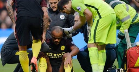 A City, Kompany a passé 878 jours sur la touche
