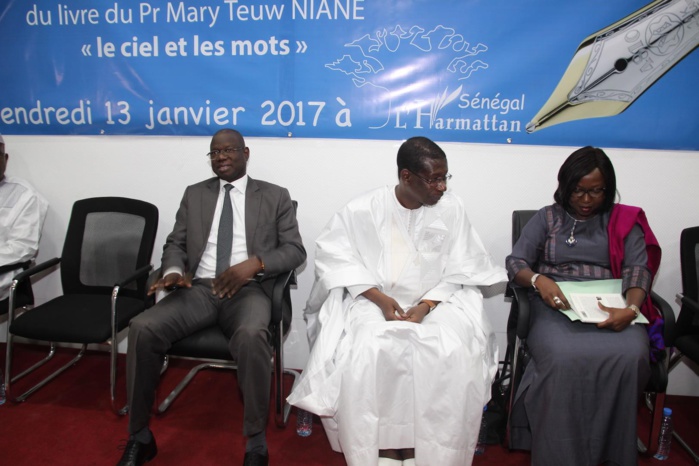 les photos du ceremonie de dedicace du live du professeur mary teuw niane les photos du ceremonie de dedicace du live du professeur mary teuw niane