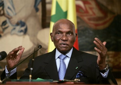 Message du Président Abdoulaye Wade aux Lions du football