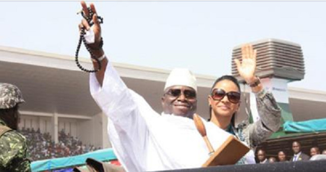 Yayah Jammeh de la State House pour se rendre à l’aéroport !