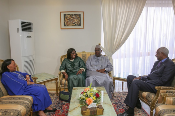 Visite de courtoisie du Président Macky Sall et de la Première Dame au Président Abdou Diouf et son épouse