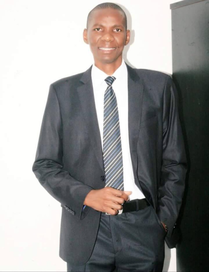 Voici Mansour Ndiaye, le probable futur Président du Sénégal, qui finance les femmes et les jeunes du Sénégal à coups de millions et dans la totale discrétion ! 