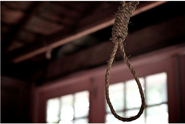 SÉDHIOU : Mouhamadou S. Kambé se pend au lendemain du meurtre de sa femme