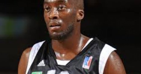 Xane D’ Almeida : ‘’ Mon but, c’est de faire briller les autres…’