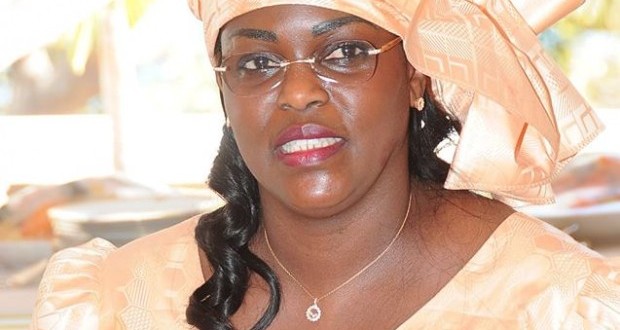 Présentations de condoléances : Marème Faye Sall rend une visite surprise à El Malick Seck et THierno Sall