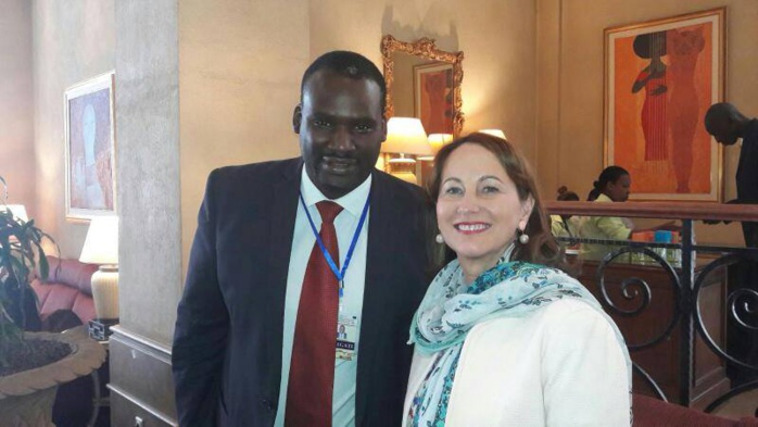 Ecologie l'afrique saura faire les bon choix ...nous éviterons les erreurs les  pays industrialises mohamed kagnassy et mme la ministre segolene royal