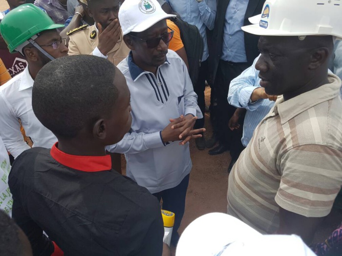 quelques images de la visite des chantiers du Ministre de l’Enseignement supérieur à Ziguinchor quelques images de la visite des chantiers du Ministre de l’Enseignement supérieur à Ziguinchor