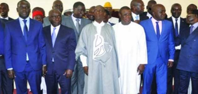 Incendies, accidents, naufrage… Mankoo met tout sur les dos de Macky