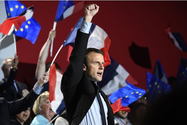 Emmanuel Macron sera le huitième président de Ve République, élu avec plus de 65% des voix  - Vidéo