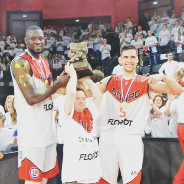 Youssou Ndoye champion de France de Pro B avec la JL Bourg