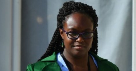 Critiquée pour son look, Sibeth Ndiaye s'en moque