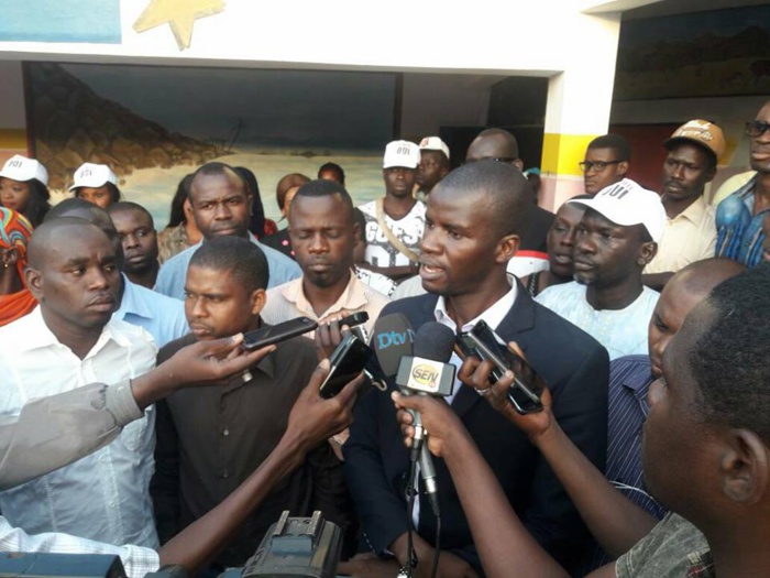 MANKO TAKHAWOU SENEGAL OU LA HONTE D’UNE OPPOSITION MANKO TAKHAWOU SENEGAL OU LA HONTE D’UNE OPPOSITION