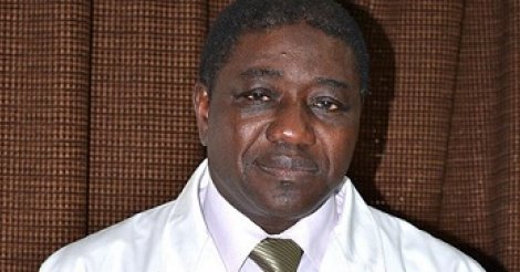 Le Pr Souleymane Mboup fait Grand Officier dans l’Ordre national du Lion