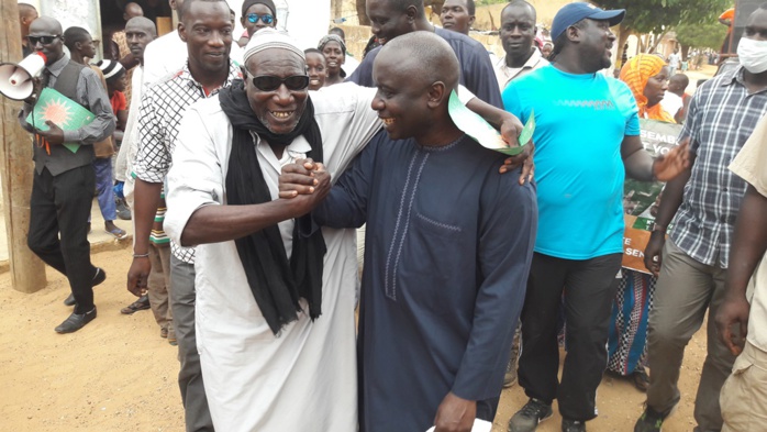 THIÈS : Idrissa Seck en communion avec les personnes du 3ème âge