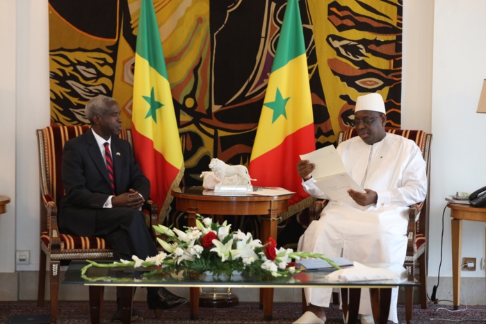 Le nouvel ambassadeur des Etats-Unis au Sénégal, Tulinabo S. Mushingi, a présenté ses lettres de créances au président Macky Sall (IMAGES)