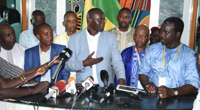 Augustin Senghor : "C'est mon dernier mandat" Augustin Senghor : "C'est mon dernier mandat"