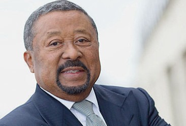 Gabon : les autorités interdisent Jean Ping et plusieurs autres opposants de sortie du territoire