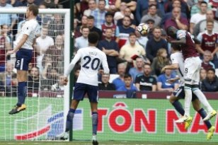 Cheikhou Kouyaté ouvre son compteur