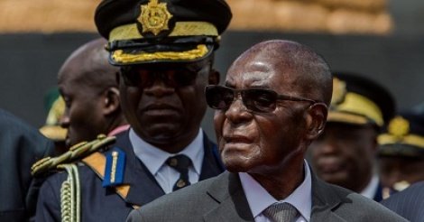 Dieu a "changé d'avis" sur la mort de Mugabe