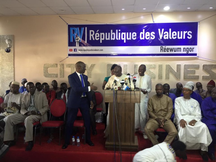 Ousmane Sonko : “Ceux qui ont pour patronyme Sall doivent rétablir leur honneur entaché par Macky”