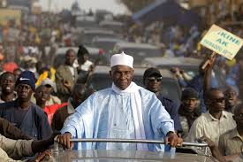 Visite à Touba : Me Abdoulaye Wade talonne Macky Sall