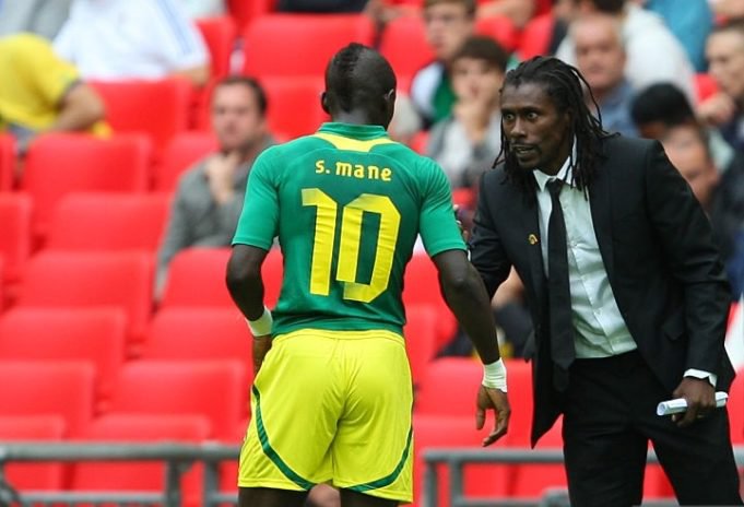 Aliou Cissé : "Même si Sadio Mané était là, il n'allait pas jouer, car il a deux cartons"