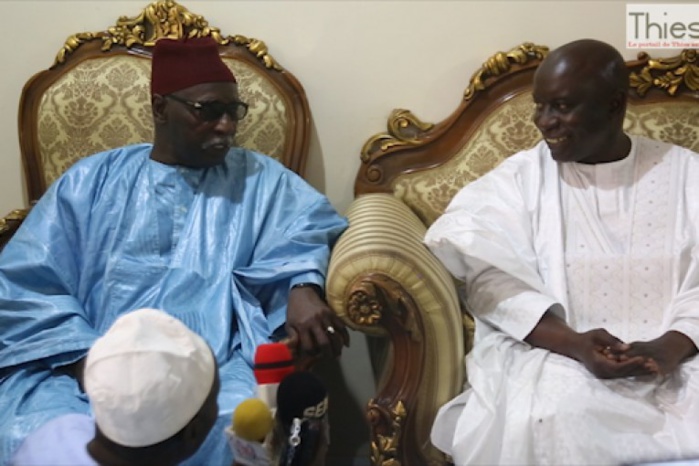 Ziar à Tivaouane: Quand les marabouts louent la fidélité de Diattara à Idy (Voir) Ziar à Tivaouane: Quand les marabouts louent la fidélité de Diattara à Idy (Voir)