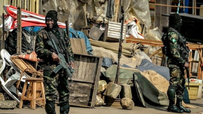 Cameroun: Paul Biya Mobilise L’armée Pour Contrer Les Séparatistes Anglophones Cameroun: Paul Biya Mobilise L’armée Pour Contrer Les Séparatistes Anglophones