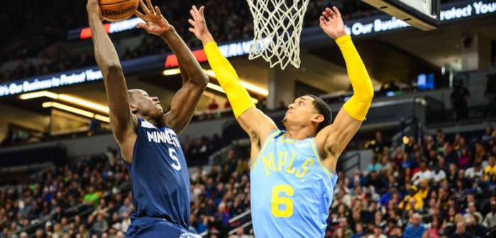 Belle performance de Gorgui Dieng (17 points) face aux Lakers Belle performance de Gorgui Dieng (17 points) face aux Lakers