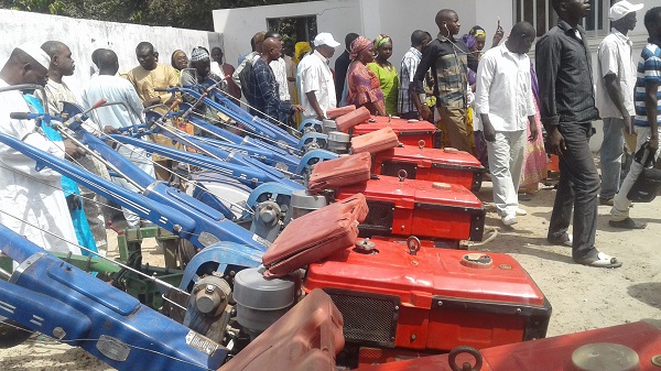 Kolda : La Sodagri offre des lots de matériels agricoles aux producteurs de riz