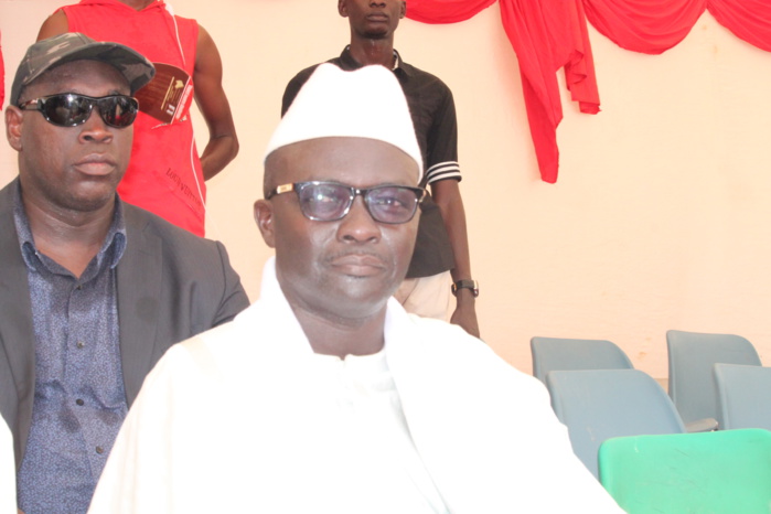 MODOU BARA DOLLY SUR IDY :" Il oublie qu'il a été le premier et le seul à avoir une fois fait allusion au carnet de santé de Wade