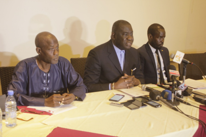 Affaire Lamine Diack : les ONG de défense des droits de l’Homme dénoncent le mutisme de l'Etat et... Affaire Lamine Diack : les ONG de défense des droits de l’Homme dénoncent le mutisme de l'Etat et...
