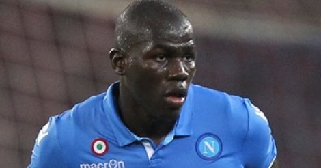 Koulibaly marque un but qui vaut l'or pour Naples