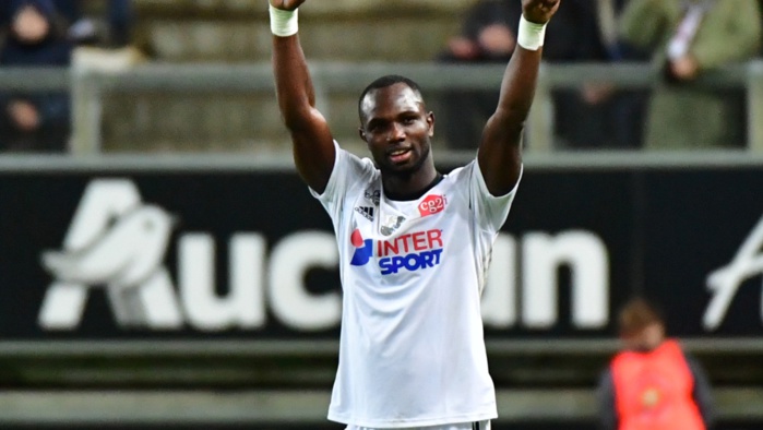 Le doublé de Moussa Konaté permet à Amiens d'assurer officiellement son maintien