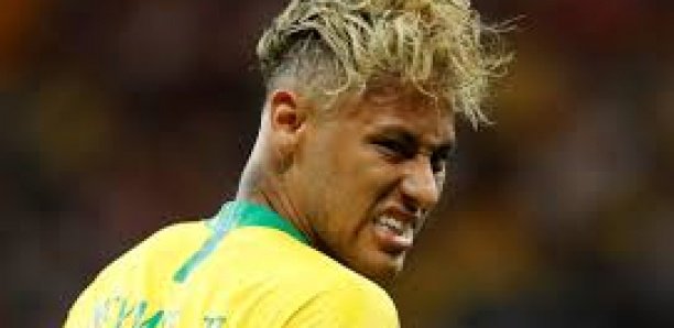 Record de fautes subies pour Neymar en un match de Coupe du monde depuis 20 ans