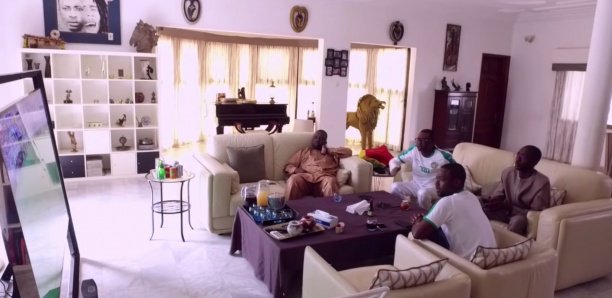 Pologne-Sénégal (1-2) : Regardez comment Youssou Ndour a suivi le match