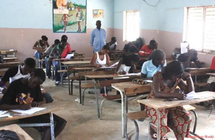 Bfem 2018 / Le CEM de Séokhaye (Commune de Ngoundiane) bat le record de réussite avec un taux de 92,85% Bfem 2018 / Le CEM de Séokhaye (Commune de Ngoundiane) bat le record de réussite avec un taux de 92,85%